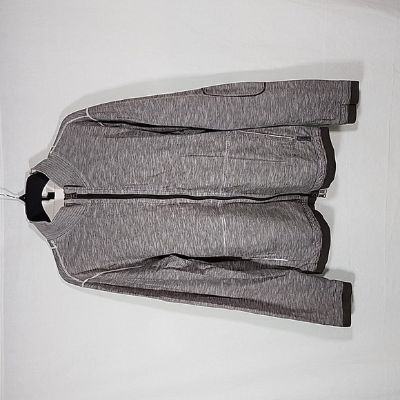 💙BOSS  size XL young adult sweater - Picture 1 of 8